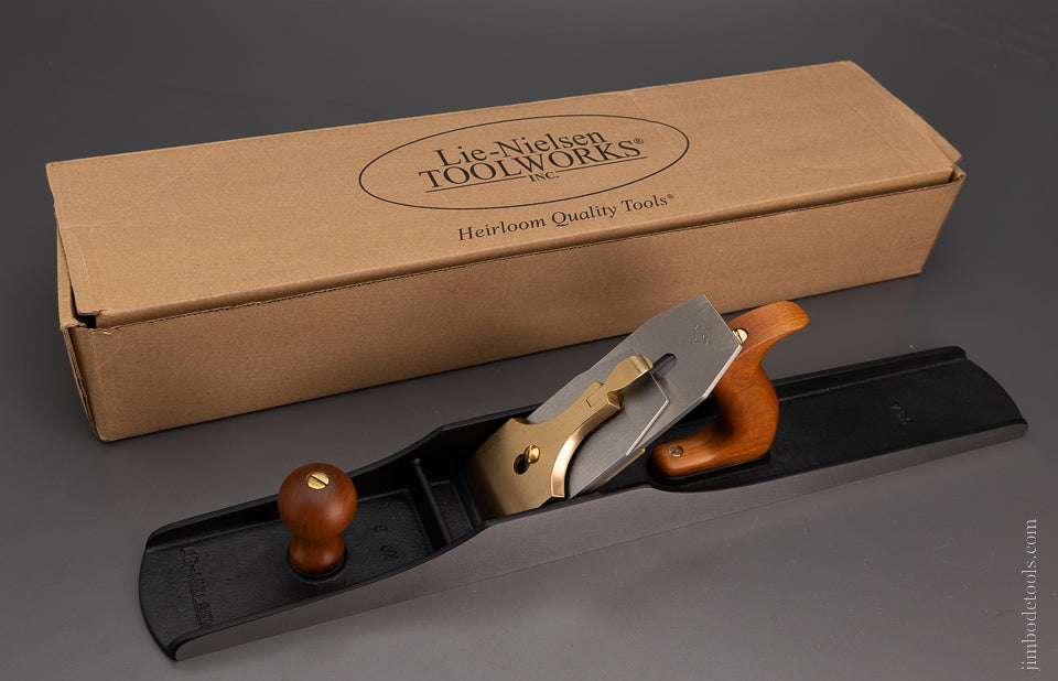 LIE NIELSEN No. 8 Jointer Plane Mint in Box! OUT OF STOCK @ Lie Nielsen - 104569