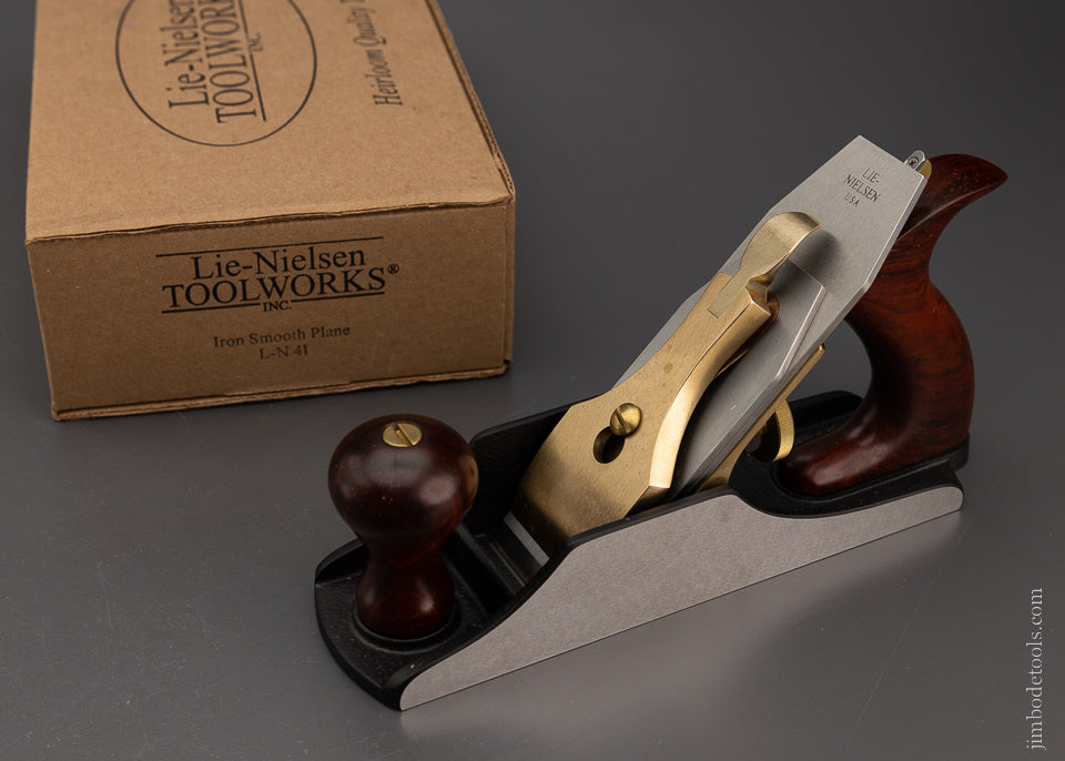 Dead Mint LIE NIELSEN No. 4 Smooth Plane with Cocobolo Handles in Box - 106399