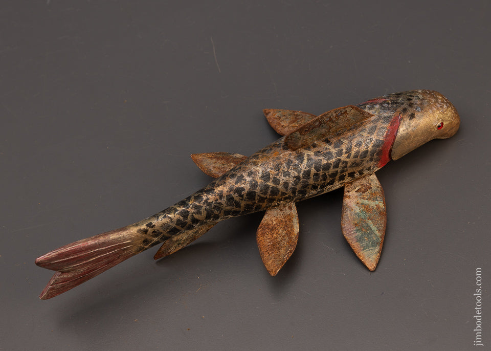 Stunning Swimming Fish Decoy by ROBERT LINDNER Clarence, N.Y. - 111466