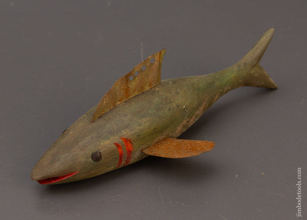 8 Inch Fish Decoy by ROBT. LINDNER Clarence, N.Y. - 111507
