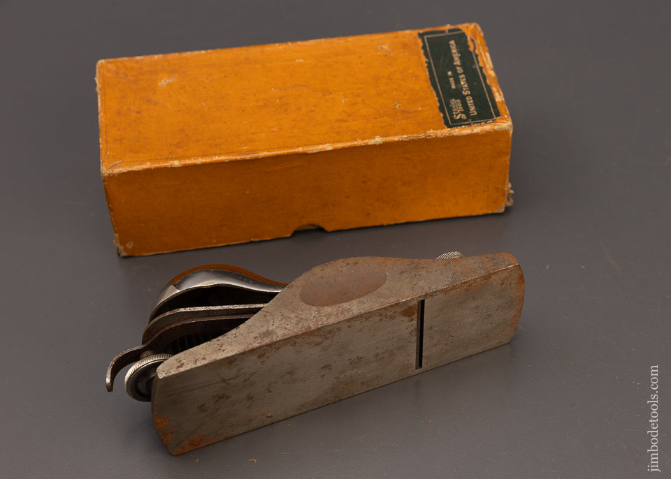 Near Mint in Box STANLEY No. 18 Block Plane - 111612