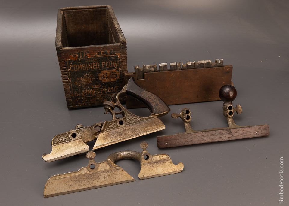 Excellent STANLEY No. 45 Combination Plane 100% Complete in Original Box - 112184