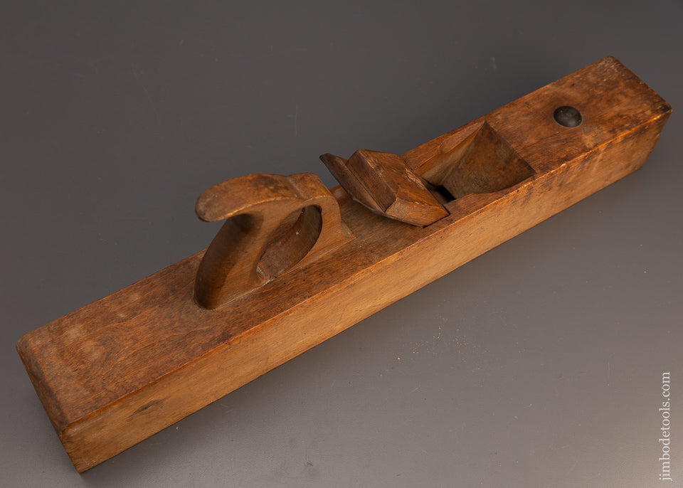 Fine D.R. BARTON 1832 22 Inch Beech Jointer Plane - 112841