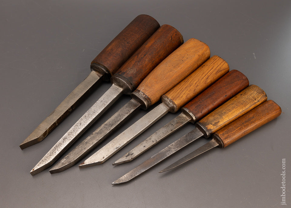 Good User Set of 7 Pig Sticker Mortise Chisels Unmarked - 112885