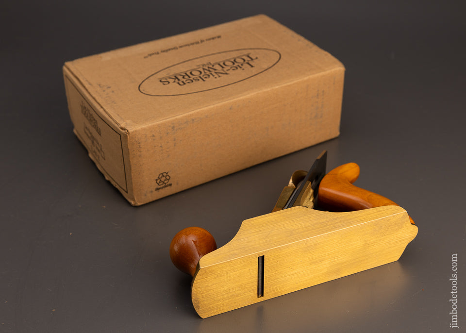 Bronze LIE NIELSEN No. 2 Smooth Plane Mint in Box - 113126
