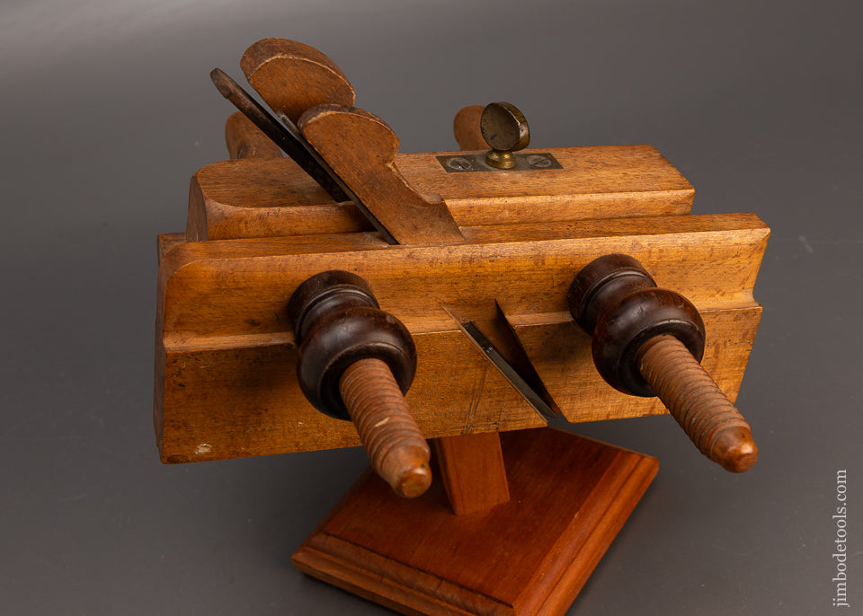 Crisp R. HARRON 1843-65 Screw Arm Plow Plane with Rosewood Nuts & Center Bead Attachment - 113978