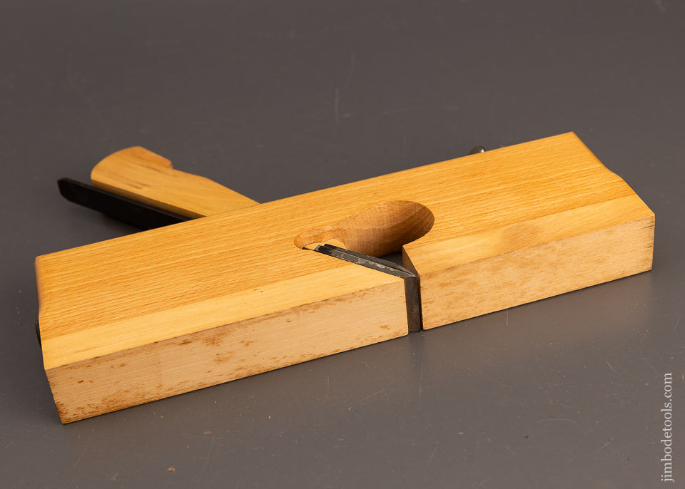 Mint Modern Maker 1 1/8 Inch Wooden Rabbet Plane with Adjustable Mouth - 114125114094