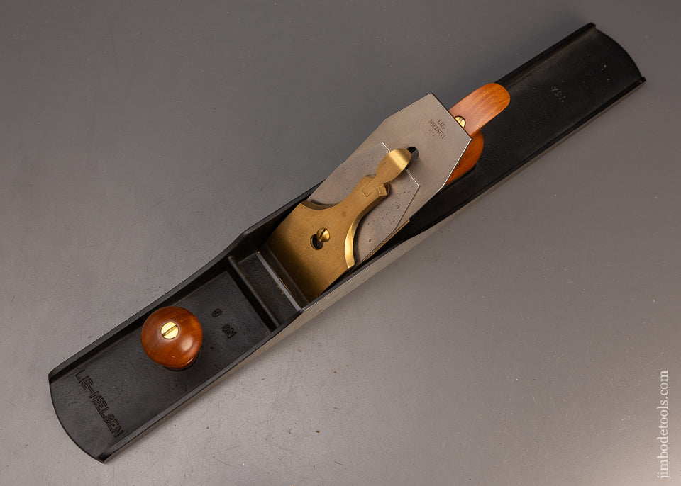 Near Mint & Impossible to Find LIE NIELSEN No. 8 Jointer Plane - 114562
