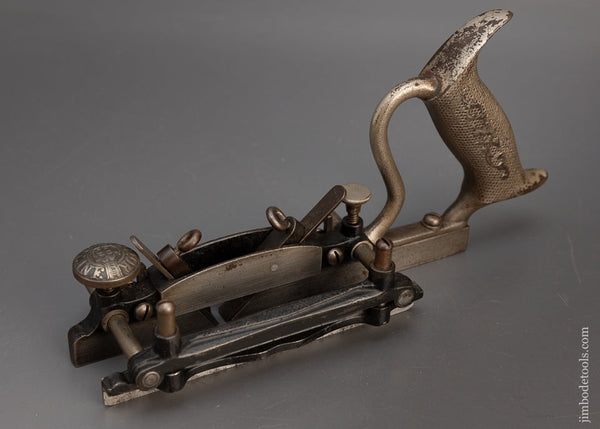 Premium Extra Fine BAILEY VICTOR No. 14 Combination Plane - 115177