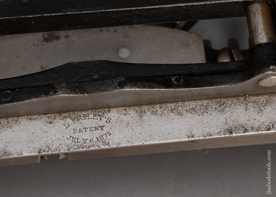 Premium Extra Fine BAILEY VICTOR No. 14 Combination Plane - 115177