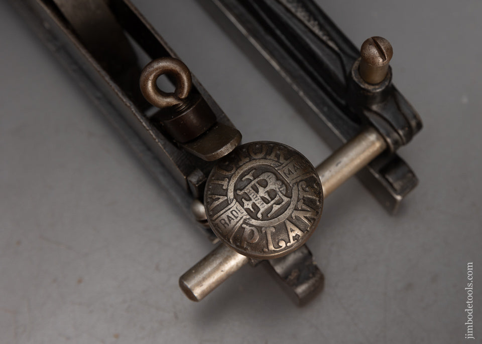 Premium Extra Fine BAILEY VICTOR No. 14 Combination Plane - 115177