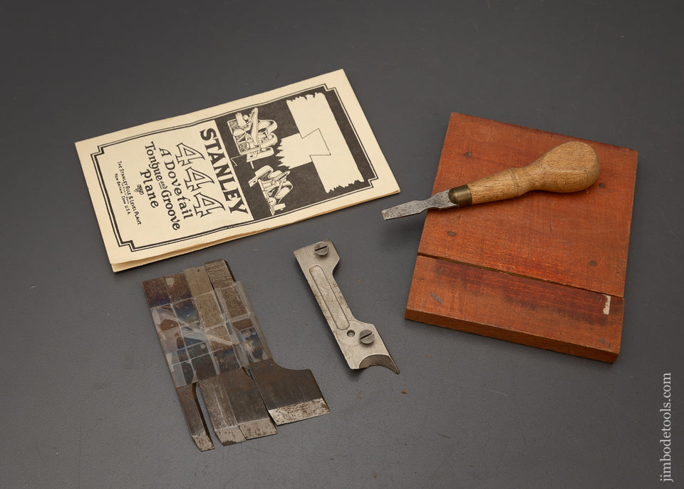 Mint & Unused 100% Complete STANLEY No. 444 Dovetail Plane in Original Box - 115378