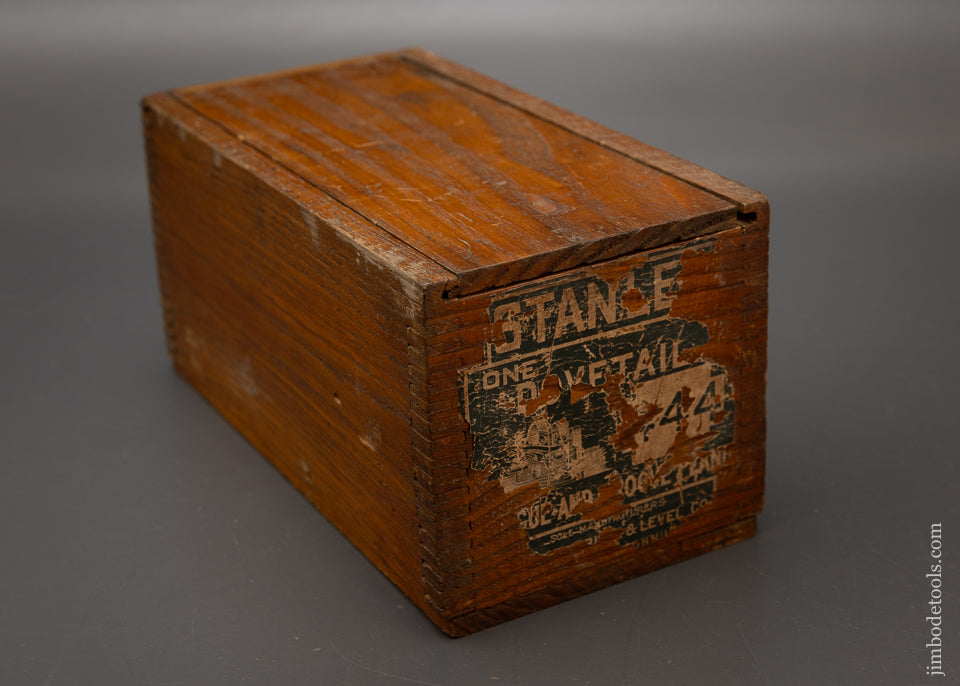 Mint & Unused 100% Complete STANLEY No. 444 Dovetail Plane in Original Box - 115378