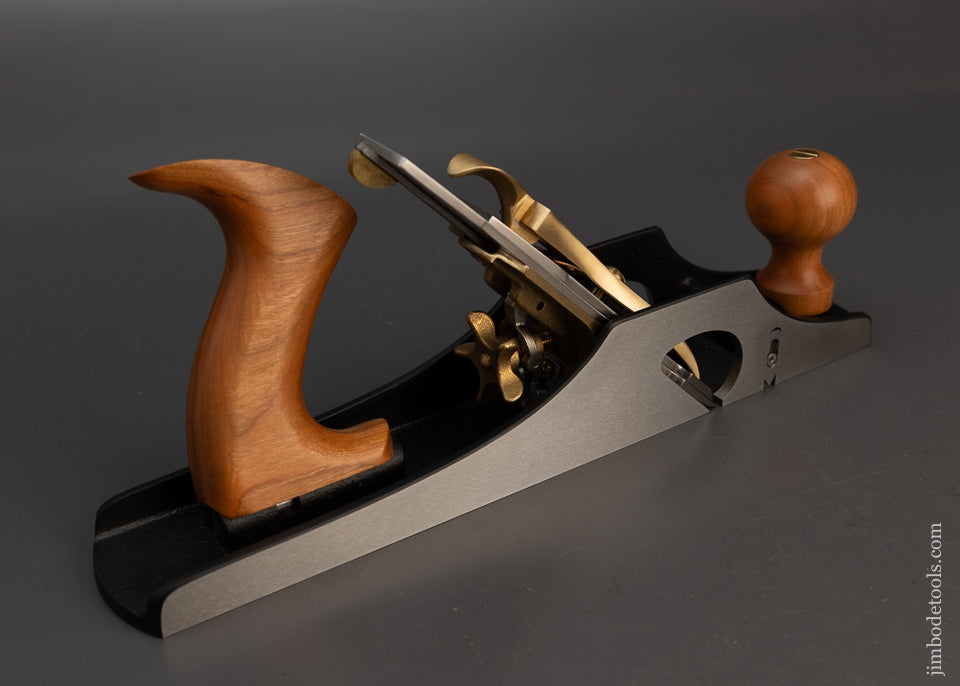 Mint in Box LIE NIELSEN No. 10 1/4 Tilt Handle Carriage Maker’s Rabbet Plane - 115392