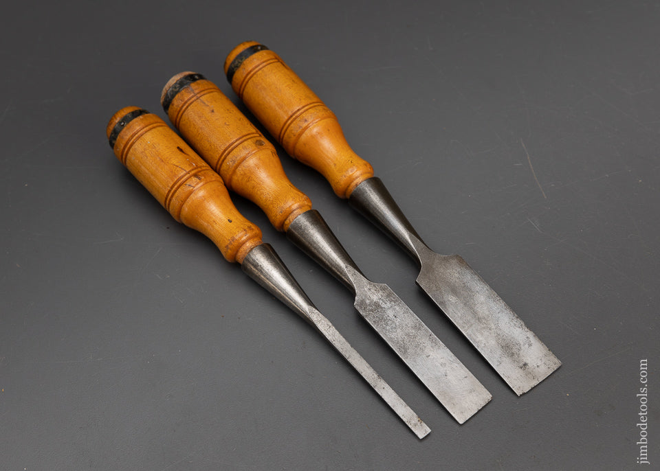 Rare Set of 3 STANLEY No. 160 Chisels with Decals - 115503