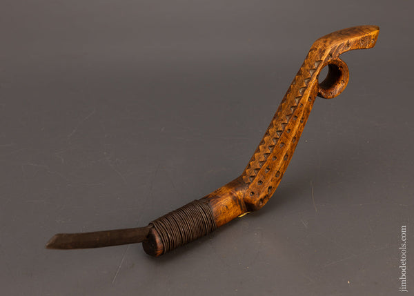 Awesome & Early Hand Carved Native American Crooked Knife - 115592