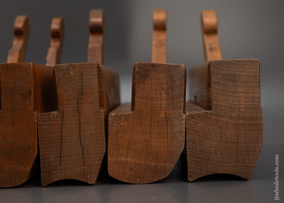 Fine Set of 18 Hollow & Round Moulding Planes with Dual Marks **** 4 STAR Mark S.&J.H WHITAKER & OHIO TOOL CO. - 115728