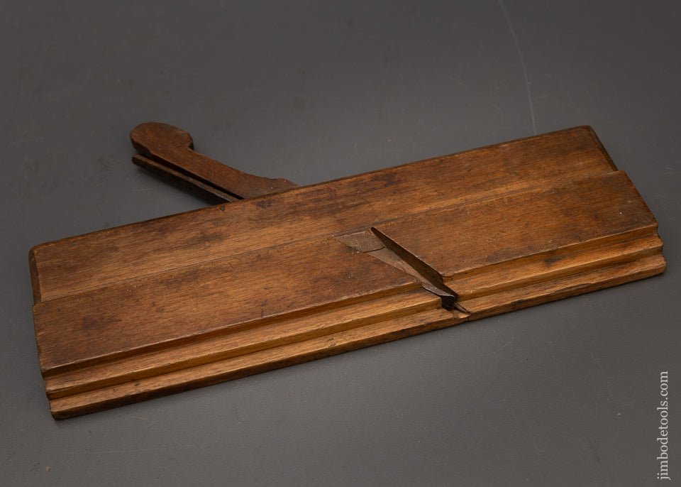 Fine & Rare *** 4 STAR MAKERS 18th Century 10 Inch Yellow Birch Moulding Plane by OLNEY - 115731
