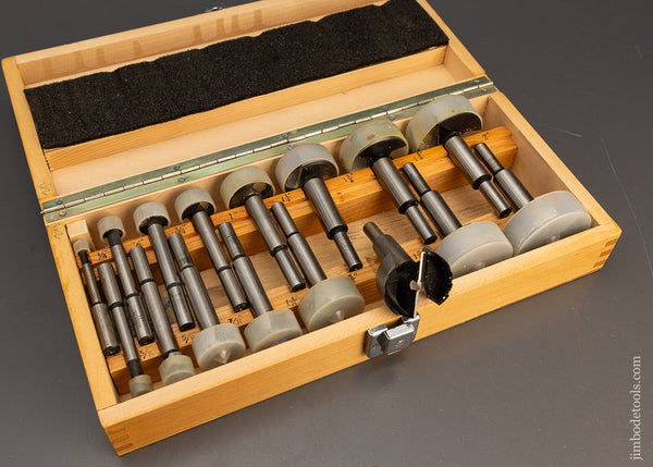 16 Piece Forstner Bit Set 1/4 to 2 1/8 Inches - 115783