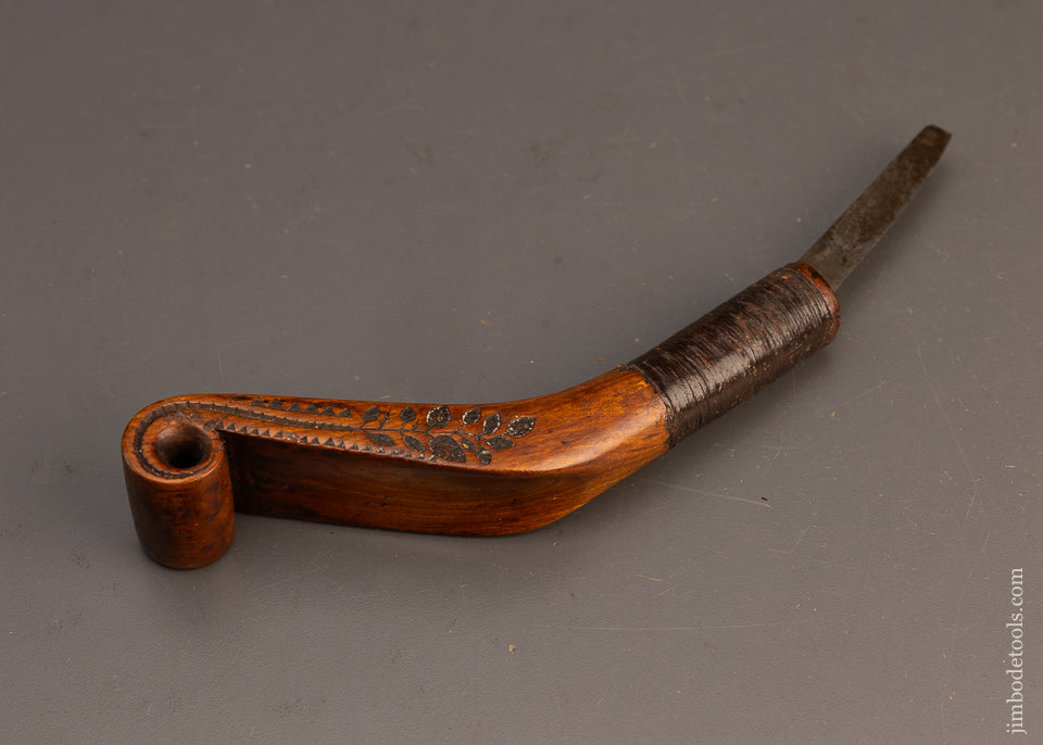 Stunning Pierced Fiddle Back Hand Carved Native American Crooked Knife - 115795