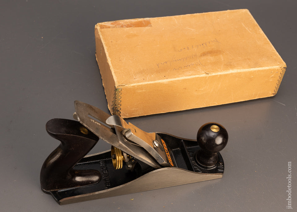 Near Mint in Box Stanley No. 4 Smooth Plane - 115800