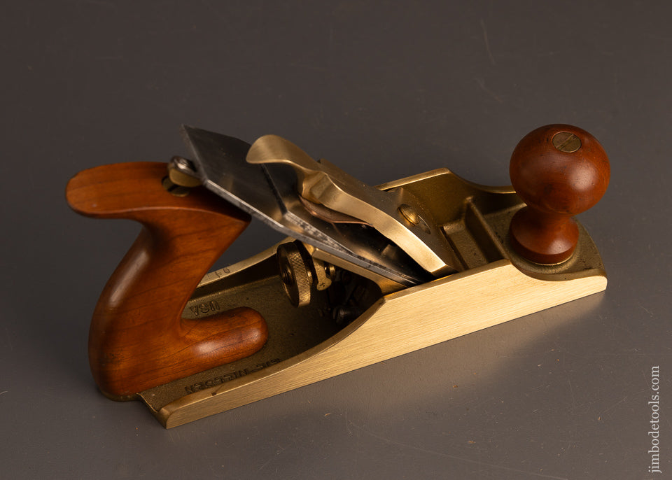 Near Mint Bronze LIE NIELSEN No. 4 Smooth Plane - 116175