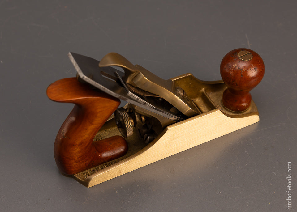 Discontinued Bronze LIE NIELSEN No. 2 Smooth Plane Near Mint - 116195 - AS OF MAY 7