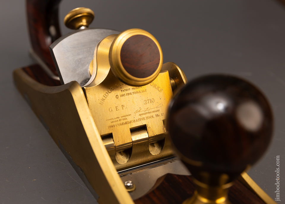 Phenomenal BRIDGE CITY TOOL WORKS No. CT-12 Bench Plane Mint in Walnut Box - 116641 - AS OF JUNE 30