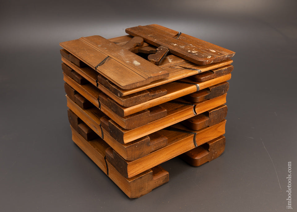 Complete Set of 18 Hollow & Round Moulding Planes by HIELDS NOTTINGHAM - 116802