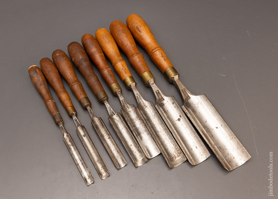 Awesome-Set-of-8-BUCK-BROS.-Gouges-117251