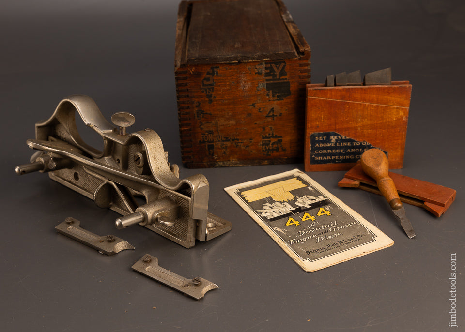 Near-Mint-&-100%-Complete-STANLEY-No.-444-Dovetail-Plane-in-Original-Box-117608