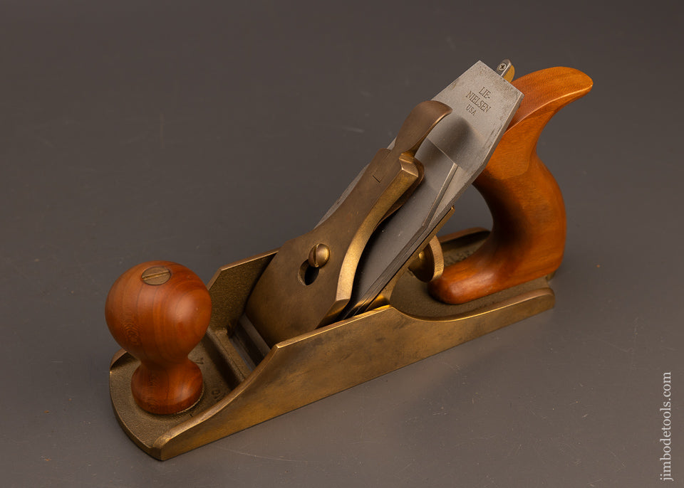 Out-of-Stock-&-Unavailable-BRONZE-LIE-NIELSEN-No.-4-Smooth-Plane-117801