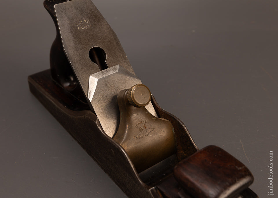 Pretty-Pre-War-NORRIS No.-A1-Dovetailed-Rosewood-Infill-Bench-Plane-118033