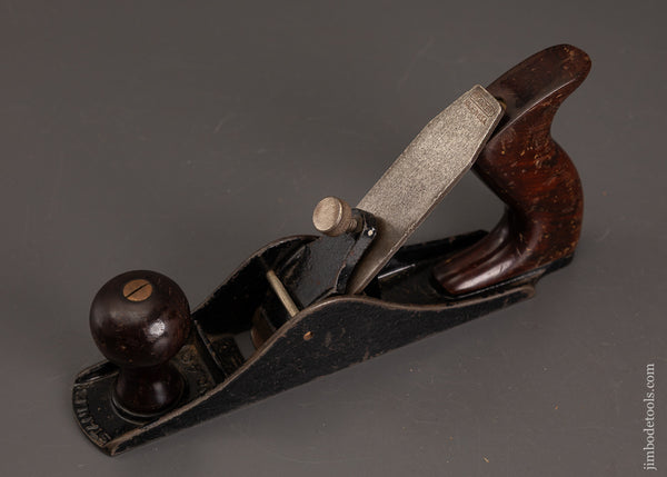 Fine STANLEY No. 40 Scrub Plane with Rosewood Handles - 121011