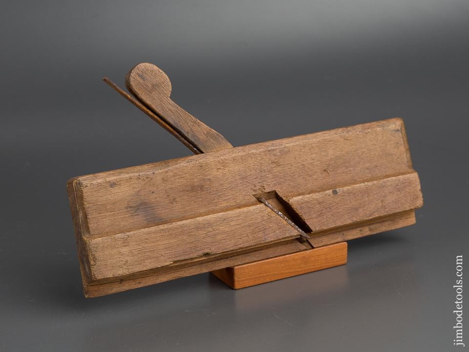 Ten inch I. NICHOLSON IN CUMBERLAND Yellow Birch Molding Plane circa 1746 FINE - 79840R