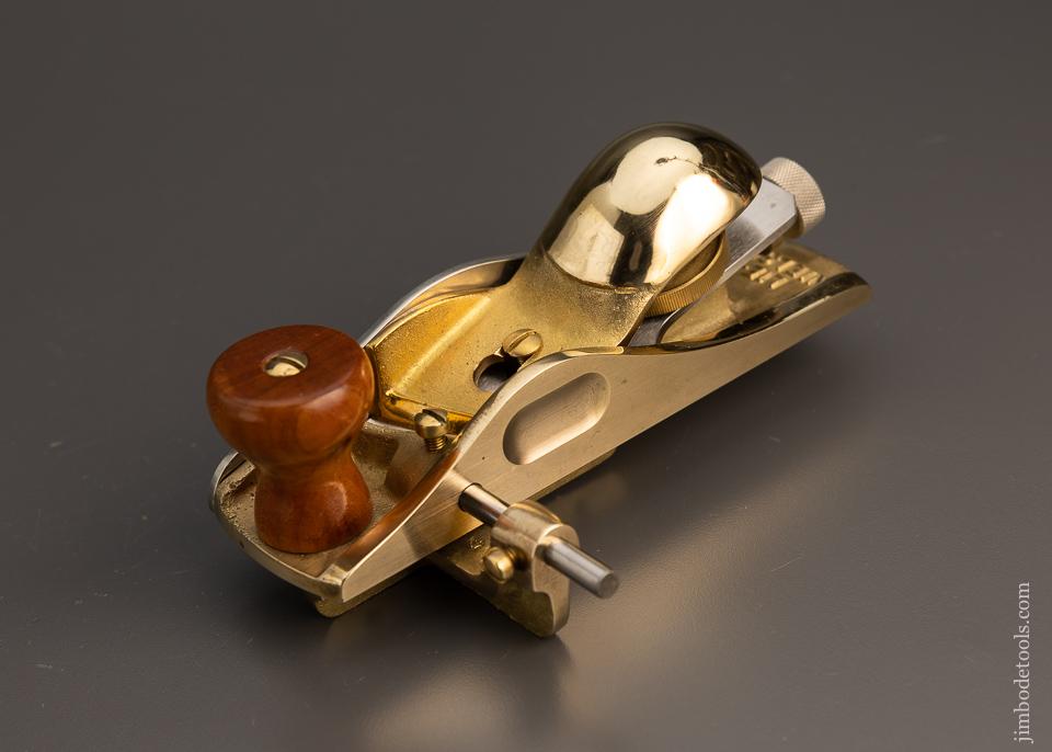 LIE NIELSEN No. 140 Skewed Block Plane with Fence Out of Stock at Lie Nielsen - 99765