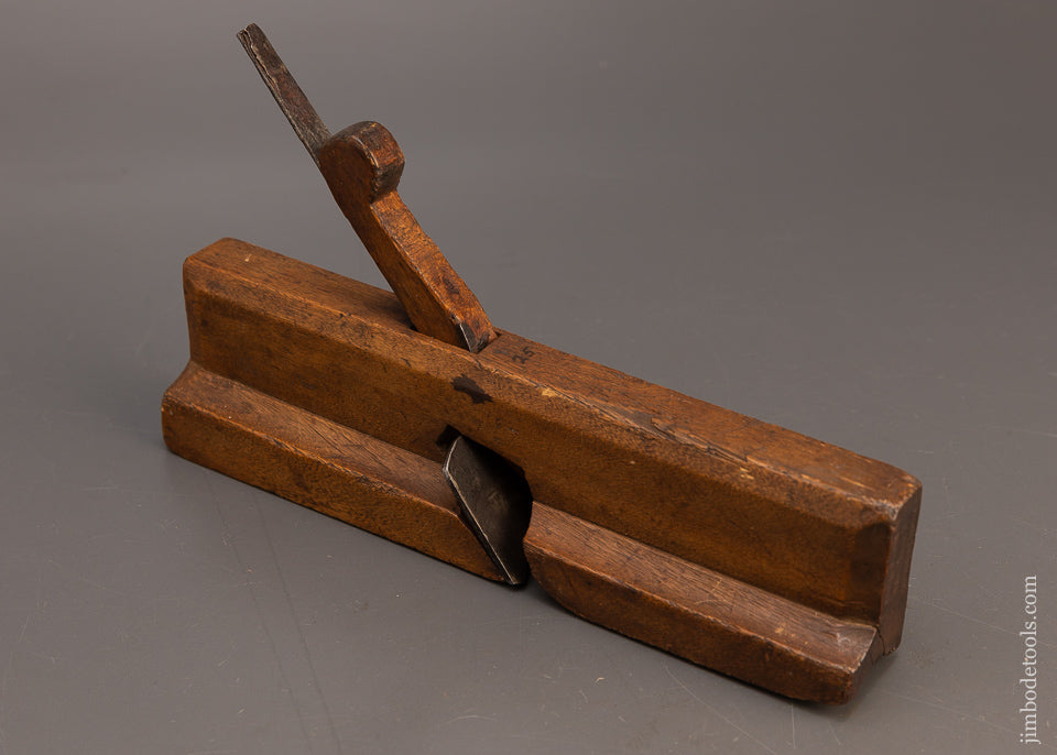 Fine F. NICHOLSON LIVING * IN WRENTHAM 10 Inch Yellow Birch Moulding Plane - EXCELSIOR 116068 - AS OF JUNE 17