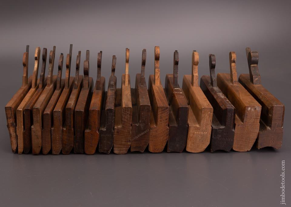 Complete Good User Set of 18 Hollows & Rounds Molding Planes - 100999