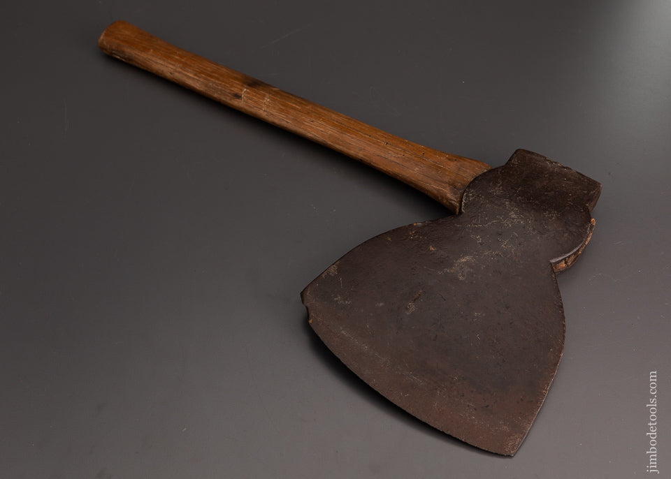 G. DEWEY EDDYVILLE (N.Y.) Offset Single Bevel Broad Axe - 103093