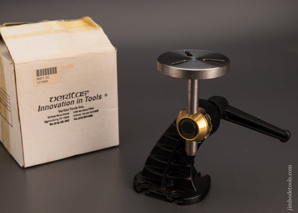 VERITAS Carver s Vise Mint in Box 103853