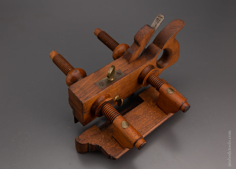 Fine OHIO TOOL CO. No. 101 Beech Screw Arm Handled Plow Plane - 104070