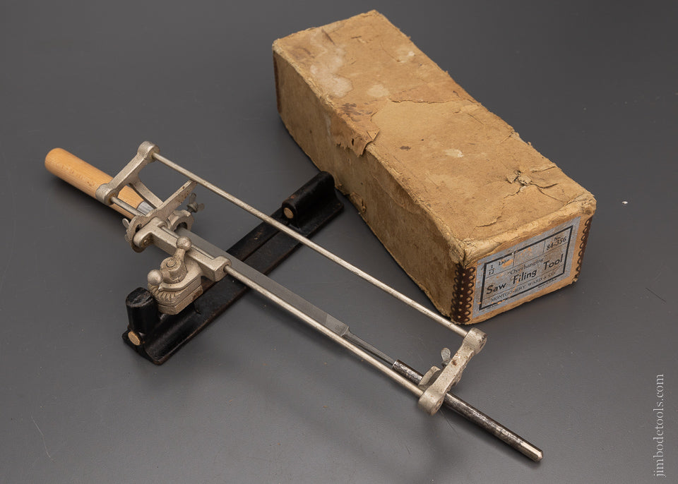 Stearns Patent Saw Filer With New Box of SIMONDS Saw Files - 104345