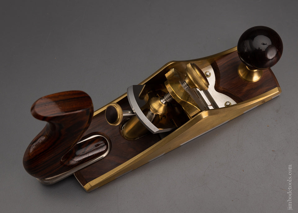 BRIDGE CITY TOOL WORKS CT-12 Bench Plane with 40° Frog and Adjustable Mouth - 105235
