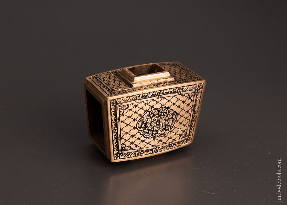 STUDLEY Chest Style Gunmetal Mallet Head Lavishly Engraved in The Ukraine by MIKHAIL DAVYDOV - 105751