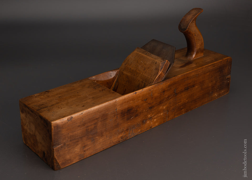 Massive 4 1/2 x 18 Inch Smooth Plane - 106298