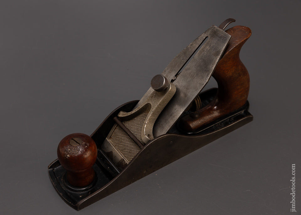 Exceptionally Fine SIEGLEY No. 4 Smooth Plane - 108097