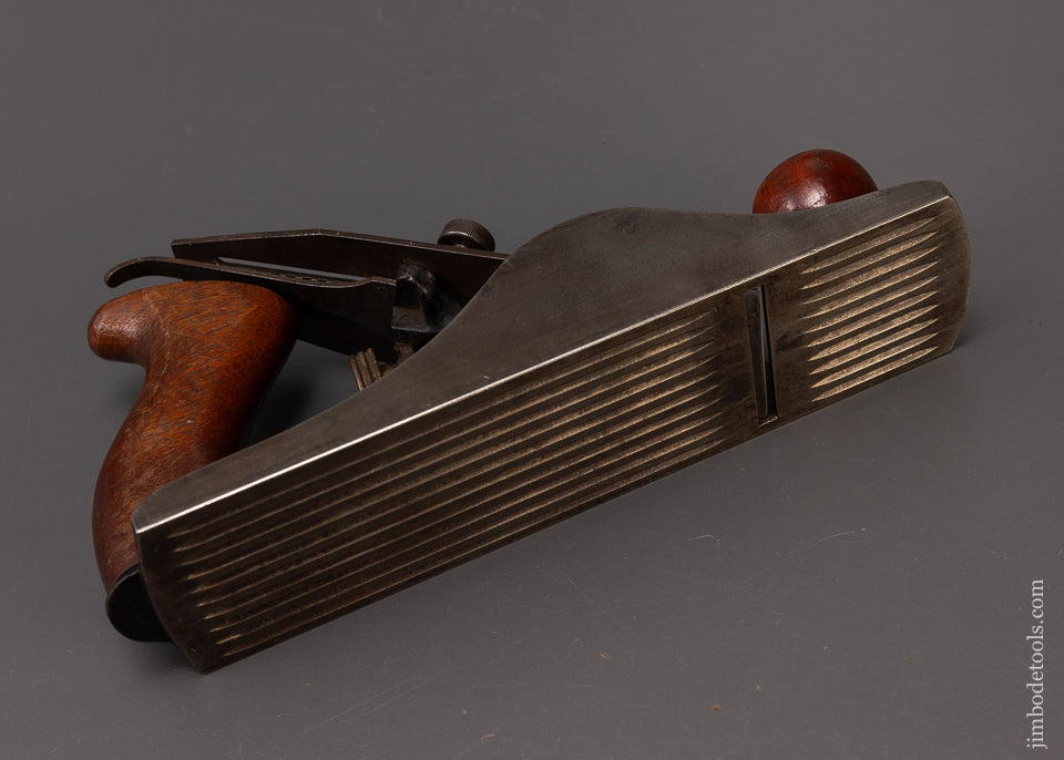 Exceptionally Fine SIEGLEY No. 4 Smooth Plane - 108097