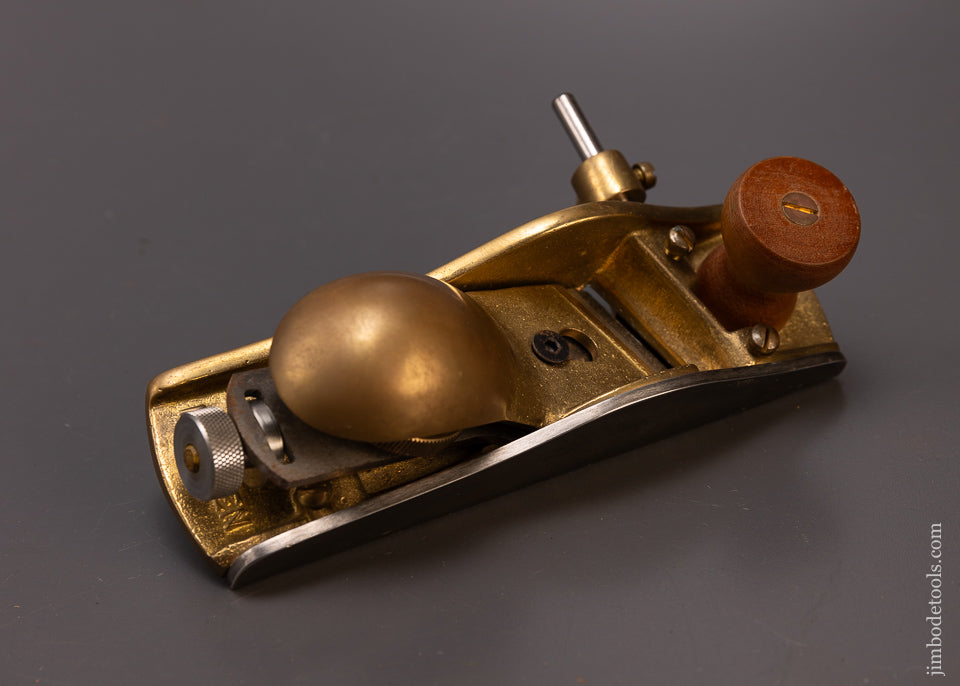 LIE NIELSEN No. 140 Bronze Skewed Iron Low Angle Block Plane - 108977