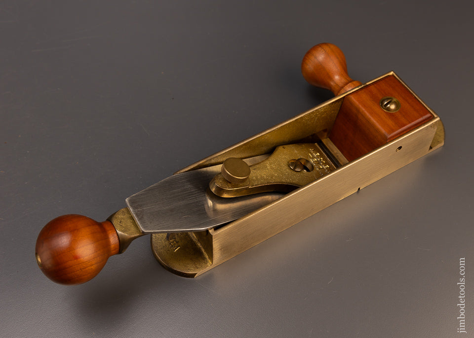 Near Mint LIE NIELSEN No. 9 Bronze Miter Plane - 109695