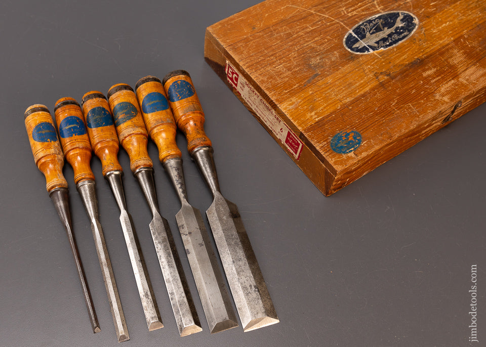 E. A. BERG ESKILSTUNA SHARK BRAND Six Piece Socket Chisel Set in Original Wooden Case - 109905